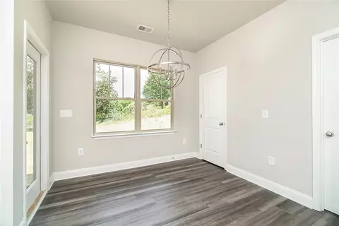 520 W 2nd Ave, Easley, SC 29640 photo 8
