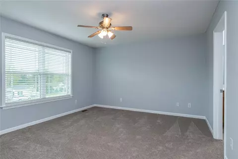 108 E King Rd, Greer, SC 29651 photo 5