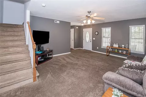 112 Glazed Oak Dr, Easley, SC 29640 photo 6
