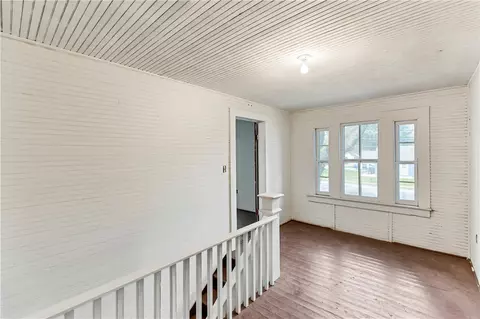 802 E Main St, Walhalla, SC 29691 photo 9
