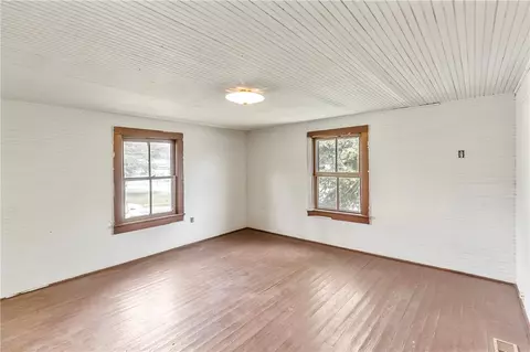 802 E Main St, Walhalla, SC 29691 photo 16