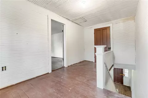 802 E Main St, Walhalla, SC 29691 photo 11