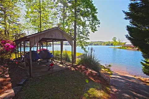 337 Alexander Dr, Sunset, SC 29685 photo 5