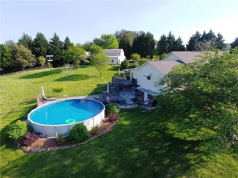 132 Bailey Brown Rd, Easley, SC 29640 photo 3