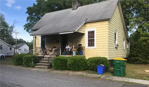 18 Stringer St, Belton, SC 29627 photo 1