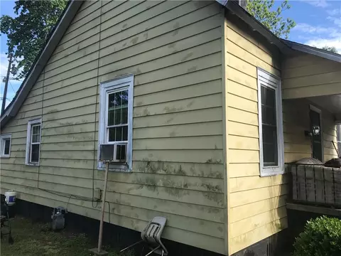 18 Stringer St, Belton, SC 29627 photo 3