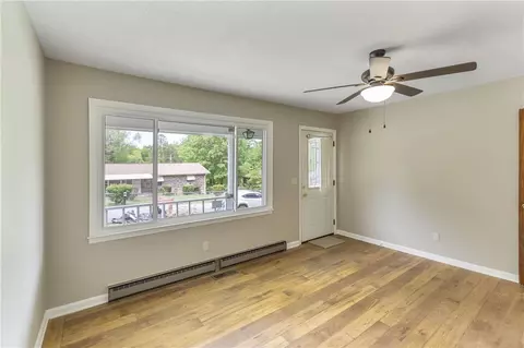 16 E Glendale St, Honea Path, SC 29654 photo 6