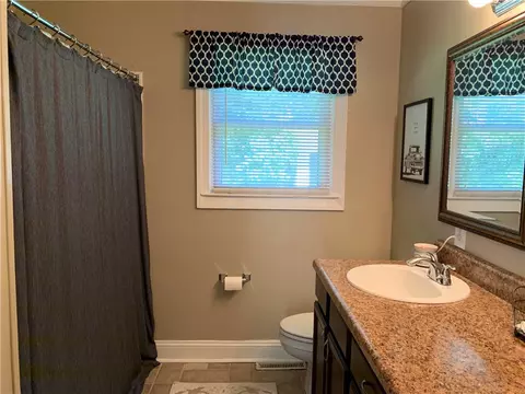 16 C St, Williamston, SC 29697 photo 22