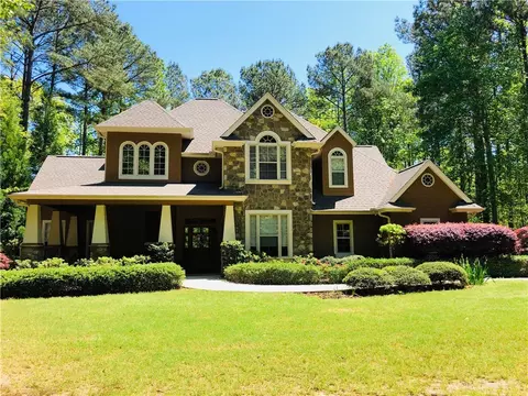 408 E Waterside Dr, Seneca, SC 29672 photo 2
