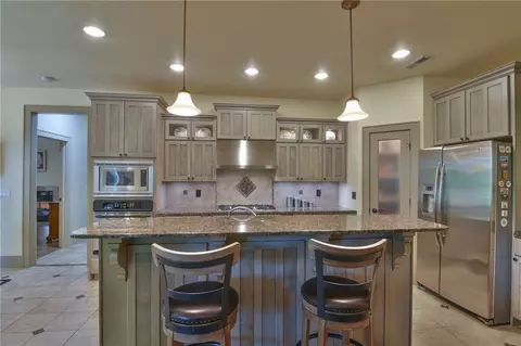 408 E Waterside Dr, Seneca, SC 29672 photo 24