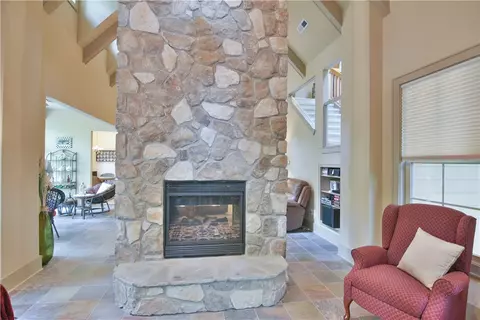 408 E Waterside Dr, Seneca, SC 29672 photo 20