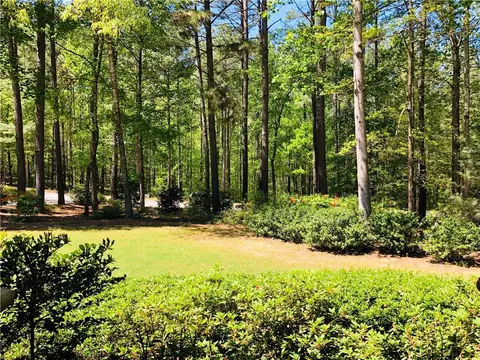 408 E Waterside Dr, Seneca, SC 29672 photo 16
