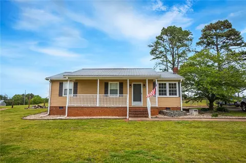 468 Robinson Bridge Rd, Central, SC 29630 photo 1