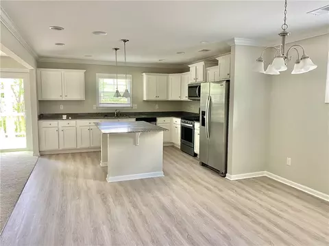 632 Brock St, Central, SC 29630 photo 9