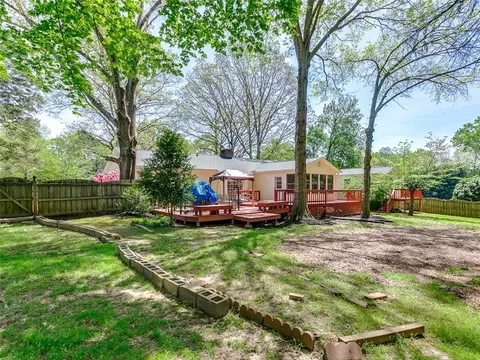 109 Cardiff Ct, Easley, SC 29642 photo 5