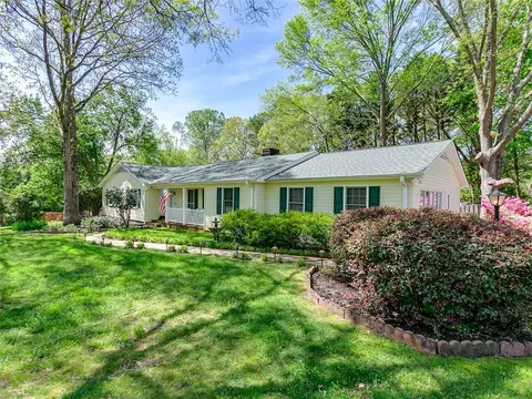 109 Cardiff Ct, Easley, SC 29642 photo 3
