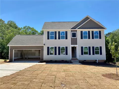 135 Sunny Point Loop, Central, SC 29630 photo 1