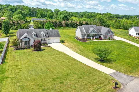 103 Larkspur Ln, Pendleton, SC 29670 photo 5