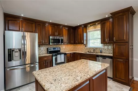 4442 Old Easley Bridge Rd, Easley, SC 29642 photo 10