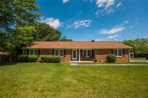 4442 Old Easley Bridge Rd, Easley, SC 29642 photo 1