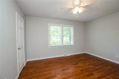 4442 Old Easley Bridge Rd, Easley, SC 29642 photo 18