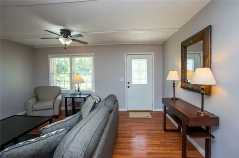 4442 Old Easley Bridge Rd, Easley, SC 29642 photo 6