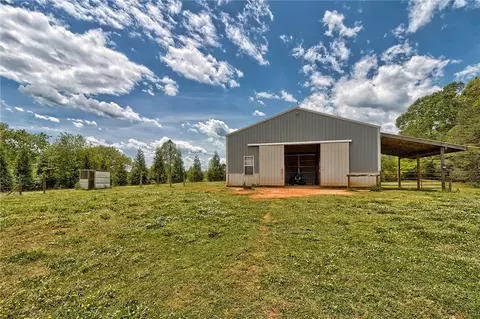 612 E Preston Mcdaniel Rd, Pickens, SC 29671 photo 7
