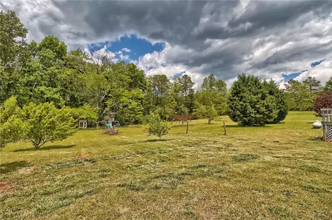 612 E Preston Mcdaniel Rd, Pickens, SC 29671 photo 36