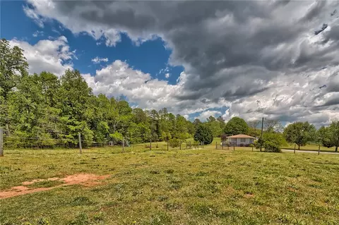 612 E Preston Mcdaniel Rd, Pickens, SC 29671 photo 37