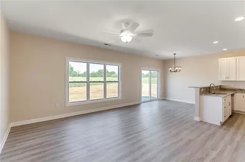 117 Dickard Rd, Walhalla, SC 29691 photo 3