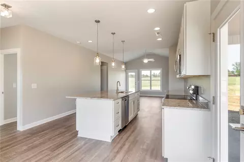 113 Dickard Rd, Walhalla, SC 29691 photo 2