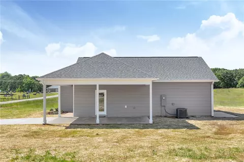 113 Dickard Rd, Walhalla, SC 29691 photo 10