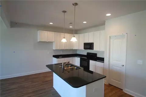 137 Stonegate Dr, Seneca, SC 29678 photo 7