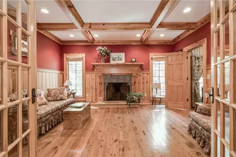 185 Hemlock Cove Rd, Sunset, SC 29685 photo 4