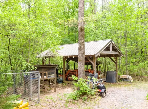 185 Hemlock Cove Rd, Sunset, SC 29685 photo 46