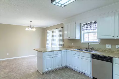 229 Lenhardt Rd, Easley, SC 29640 photo 13