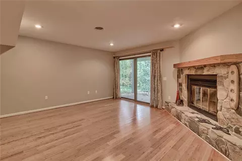 8 Commodore Dr, Salem, SC 29676 photo 26