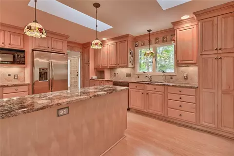 8 Commodore Dr, Salem, SC 29676 photo 10