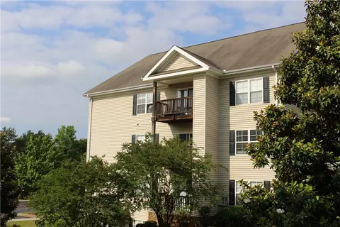 525 Lookover Dr, Anderson, SC 29621 photo 3
