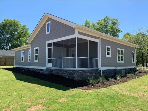 207 Pendleton Street Ext, Pickens, SC 29671 photo 16