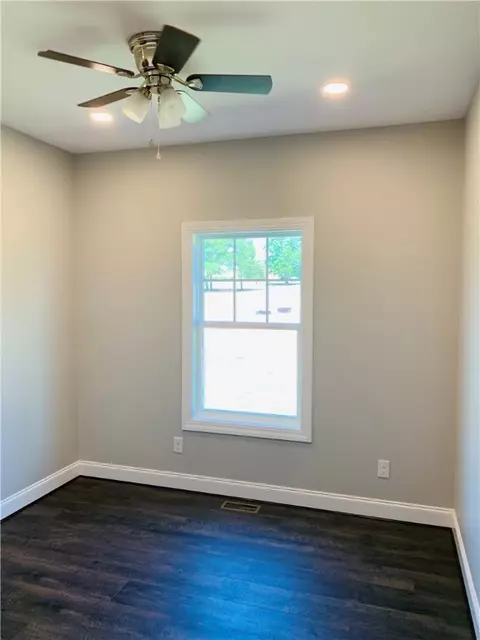 207 Pendleton Street Ext, Pickens, SC 29671 photo 12