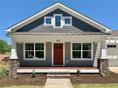 207 Pendleton Street Ext, Pickens, SC 29671 photo 2