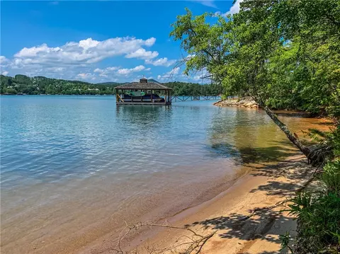 418 Peninsula Rdg, Sunset, SC 29685 photo 1