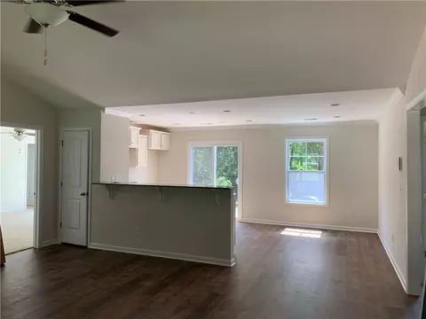 112 Meredith St, Central, SC 29630 photo 2