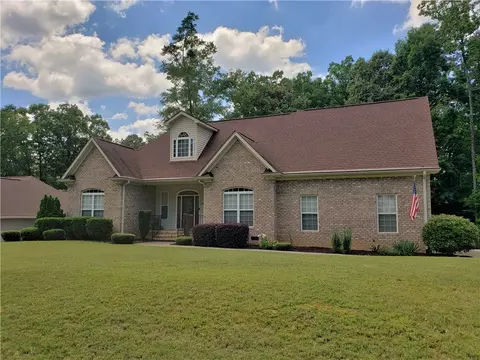 108 Linkside Dr, Anderson, SC 29621 photo 3