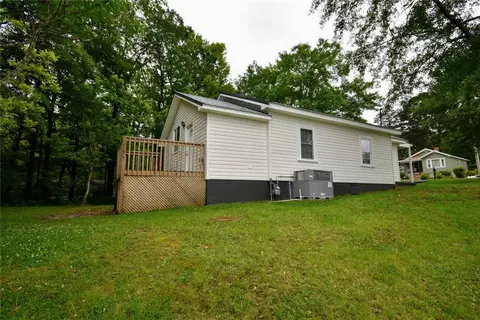 203 S E St, Easley, SC 29640 photo 5