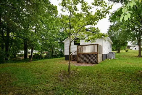203 S E St, Easley, SC 29640 photo 4