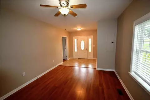 203 S E St, Easley, SC 29640 photo 7