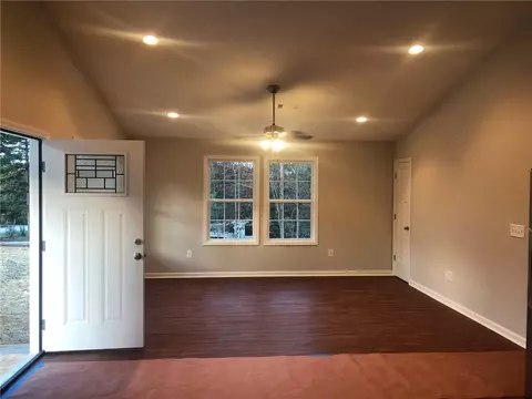105 Mill St, Walhalla, SC 29691 photo 5