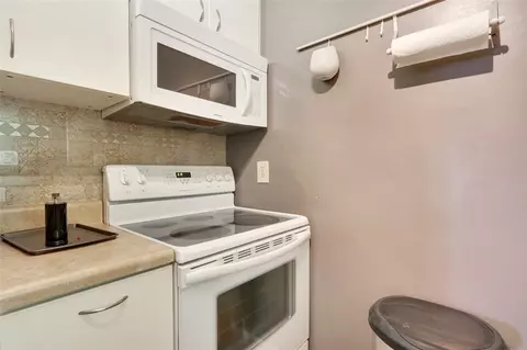 111 Franklin Dr, Central, SC 29630 photo 6